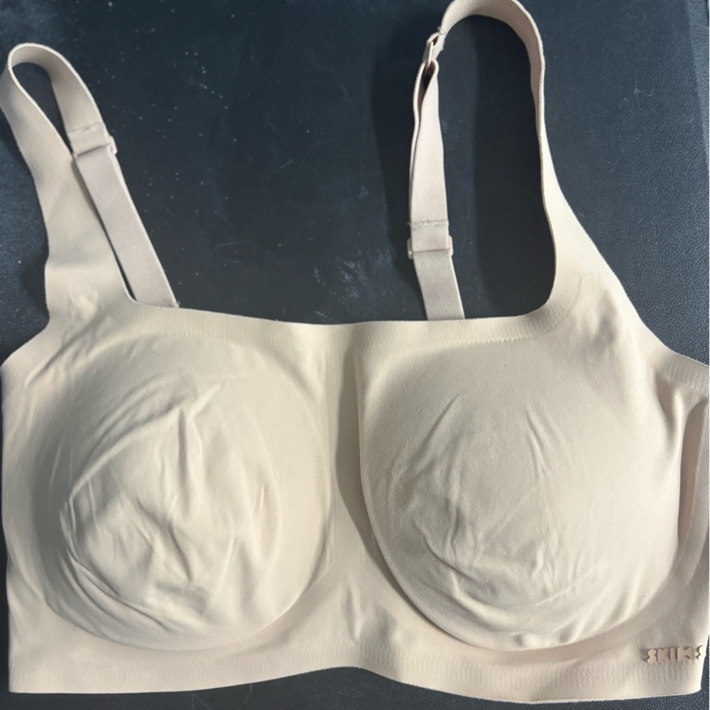 SKIMS Cream Wireless Bra with Adjustable Straps